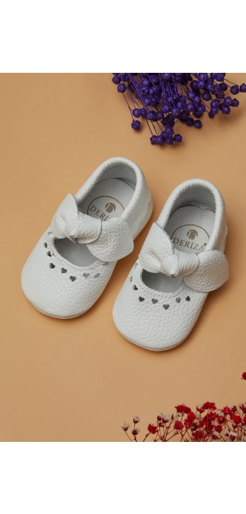 Heart Genuine Leather Baby Shoes White